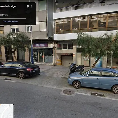 Espacioso Piso Con Garaje Cerca Del Centro De Vigo